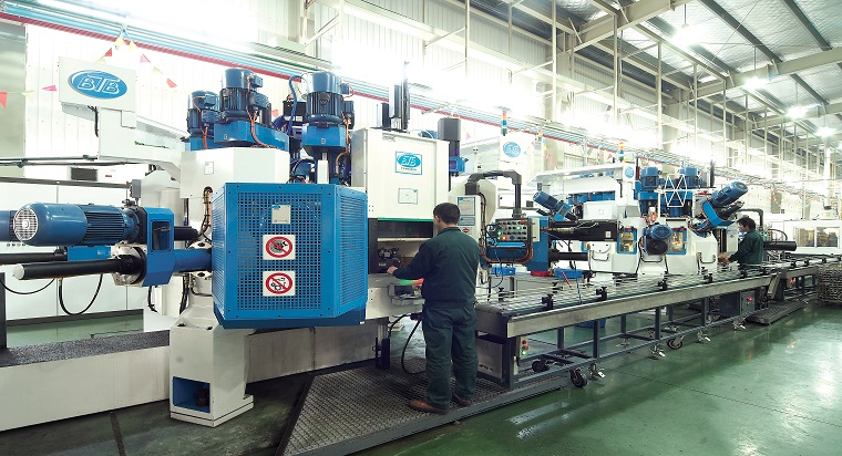 1527837357928132.jpg 可以加工中心引進(jìn)世界最先進(jìn)技術(shù).jpg